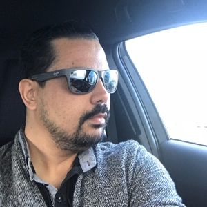 Meet your Posher, Jose